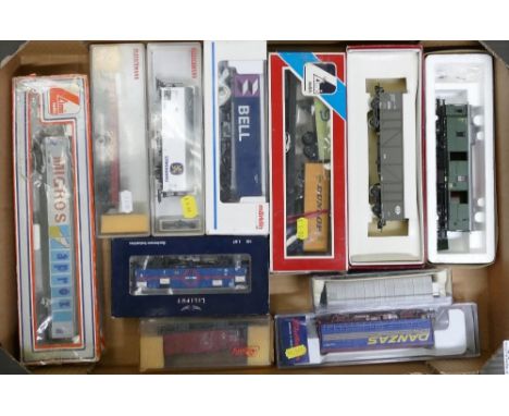 Selection of boxed Lima, Electriocien and Fleischmann OO Gauge Freight Carriages to include 'Dunlop', 'Lowenbrau' and Danzas 