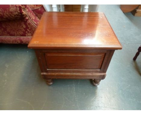 A Victorian mahogany commode, with ceramic bowl, raised on turned legs, with another oak commode