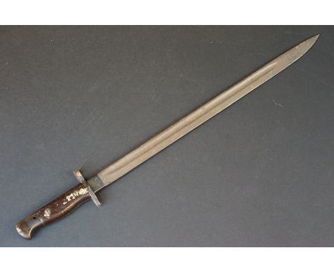 A British World War One 1907 Pattern Bayonet, Good Clear Proof Markings To The Blade Together With The Broad Arrow Mark. 
