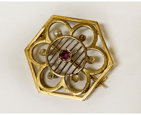UNMARKED 9CT GOLD ART NOUVEAU BROOCH - 3.2 GRAMS APPROX