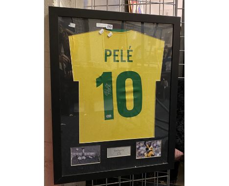 PELE T-SHIRT - SIGNED