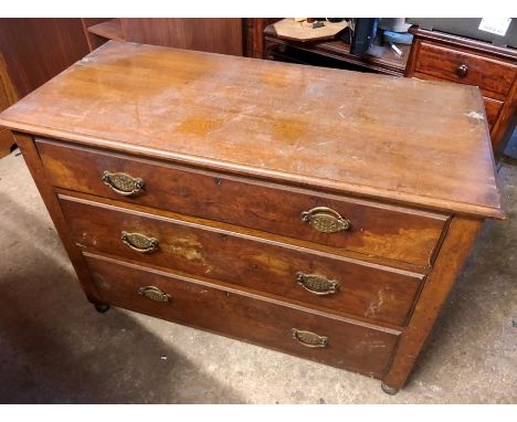 Antique Oak 3 drawer chest with Art Deco design on handles. Very heavy ( was originally a dressing table, drawers stuck as re