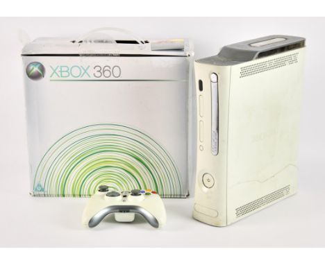 Xbox 360 boxed console (PAL) Item is complete, boxed and in used condition 
