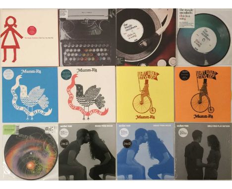ROCK/INDIE/ALT - 'M-O ARTISTS' - 7" COLLECTION. A great selection of around 44 x 7". Artists include The Magic Number, Mumm-R