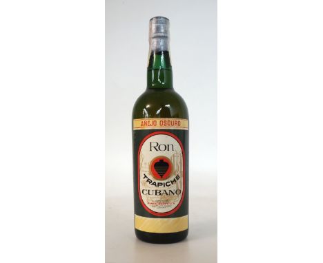 TRAPICHE RON CUBANO CIRCA 1960
A great Cuban rum from the 1960's bottled by Ramon Bonet S.A., San Feliu de Guixols, Spain.  N