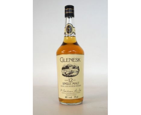 GLENESK 12 YEAR OLD 
A rare 1980's official bottling from this distillery which closed in 1985 after operating under a number