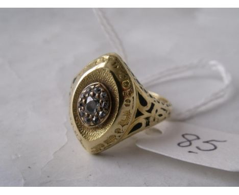 Good heavy diamond & enamel 18ct gold marquis ring  8g approx size 'O'       