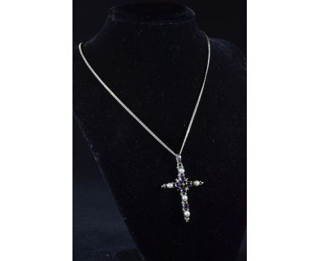 Silver & stone set cross pendant & chain, chain circumference 475mm, pendant length including bale 53mm, gross weight 9.86 gr