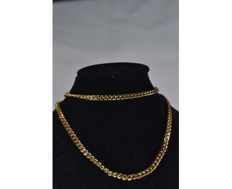 9ct gold curb link neck chain, circumference 420mm, 13.22 grams 