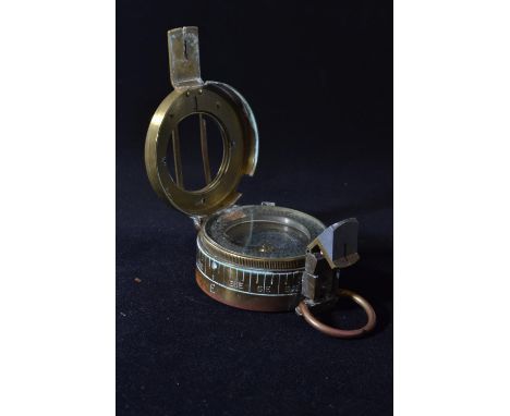 WWII British Army issued T. G. & Co Ltd. brass marching / field compass ' Mk III ', dated 1945. Brass construction, with glas