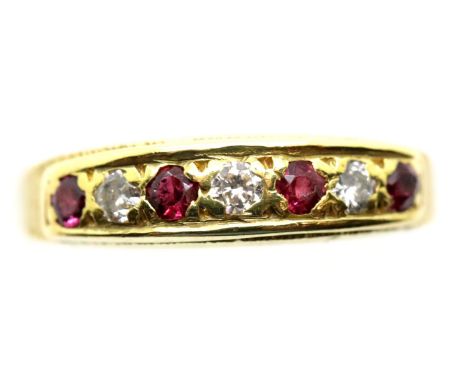 Ladies 18ct gold antique ruby and diamond ring, size M, 3.0g. P&amp;P Group 1 (£14+VAT for the first lot and £1+VAT for subse