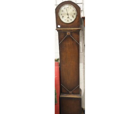 Vintage medium sized oak cased Westminster chime longcase clock. This lot is not available for in-house P&amp;P. 