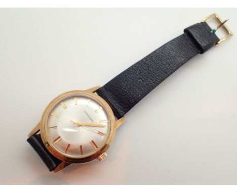 9ct gold Garrard boxed wristwatch with 1982 British Aerospace inscription CONDITION REPORT: This item is working at lotting u