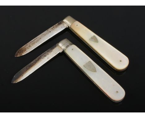 Two silver bladed fruit knives, both having mother of pearl scales. By Sheffield makers Harrison Fisher &amp; Co and William 