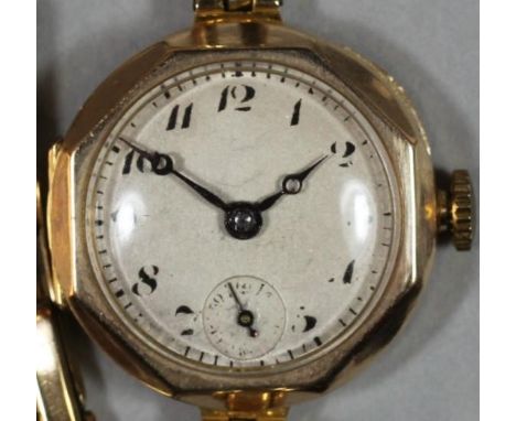 A 9ct gold ladies manual wind wristwatch with expanding bracelet, 13.2 gms