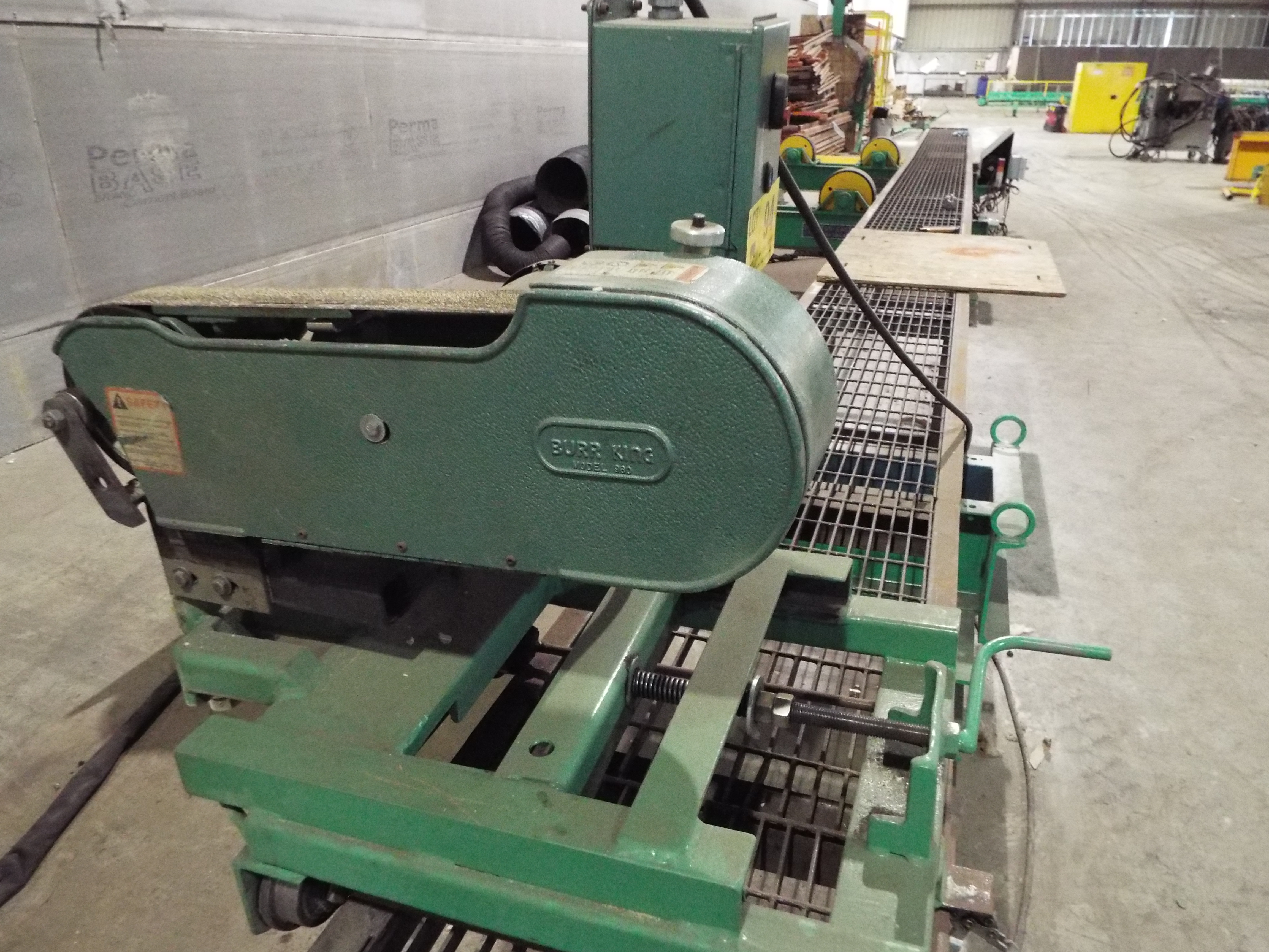 BURRKING MODEL 960 DEBURRING MACHINE