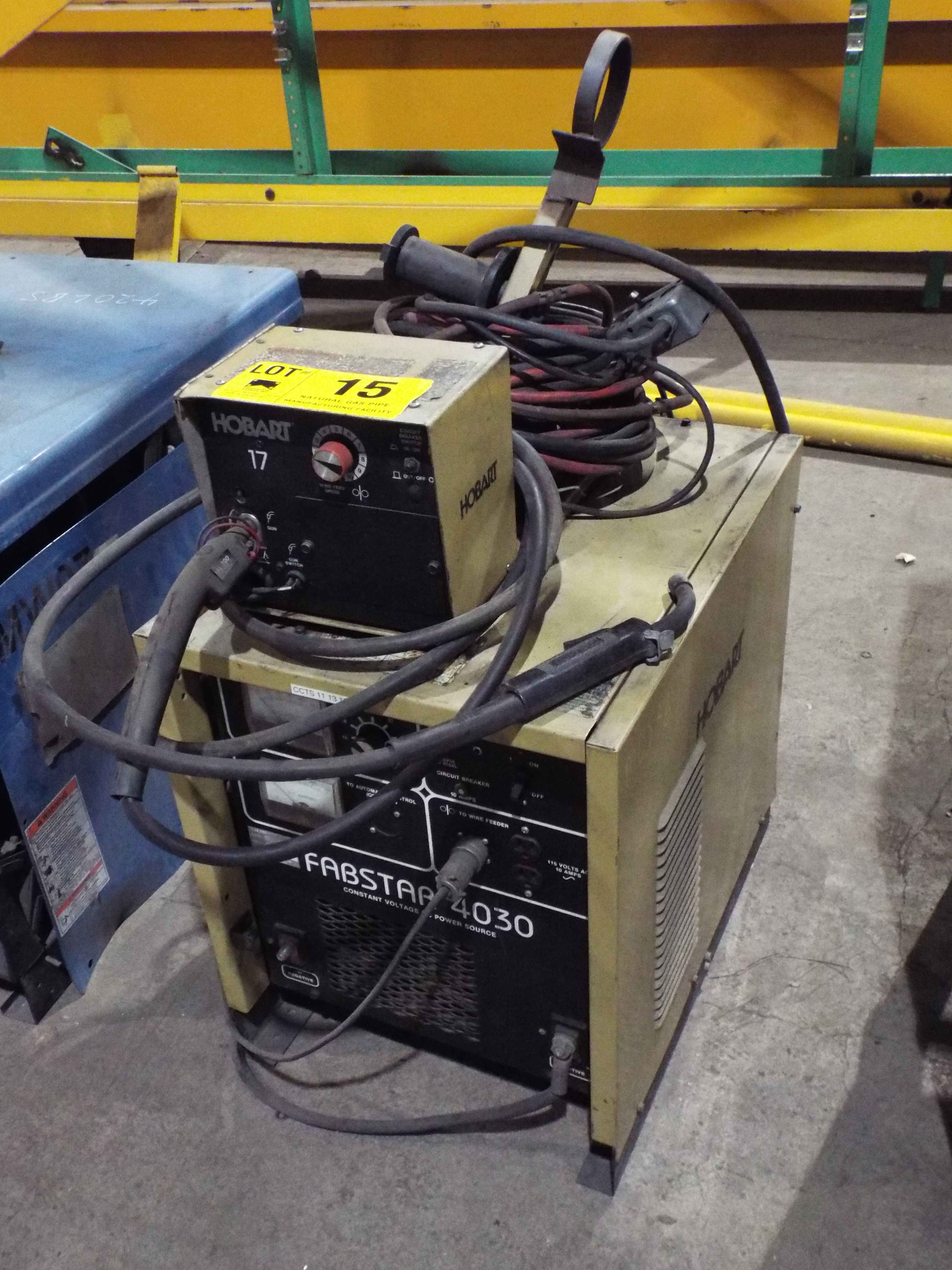 Choice Of Lots 15 16 Hobart Fabstar 4030 Mig Welder With