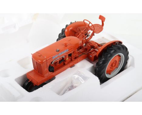 Franklin mint Allis Chalmers WC Tractor 1/12 scale model, model is in near mint condition, has been previously displayed (dus