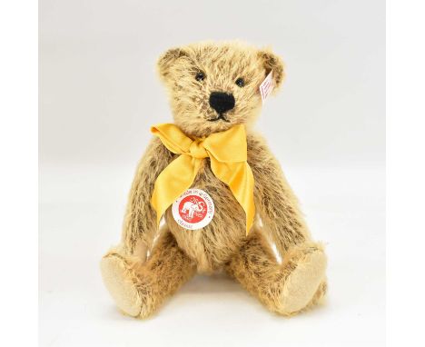 STEIFF; '125 Years of Steiff' a limited edition no. 814/1880, cinnamon bear, height 25cm, in presentation box with certificat