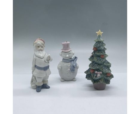 This fine Lladro porcelain grouping includes Santa 5842, Christmas Tree 6261, and Snowman 5841. Santa and Snowman are ornamen