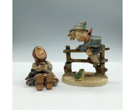 Includes two matte figures: (HUM69) a young girl knitting, accompanied by a bird beside her and (HUM201) a boy who is climbin