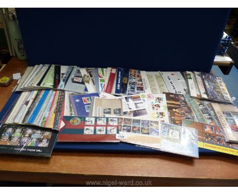 A quantity of First Day Covers including Mr Men, Pink Floyd, Shakespeare, Star Wars, Bridges, Jane Austin etc.