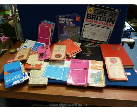 A quantity of Ordnance Survey maps including Minehead, London, Chichester, The Solent, Hereford, etc., AA book Road Atlas and
