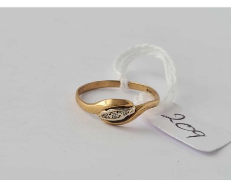 A diamond ring in 9ct size O1.3g inc
