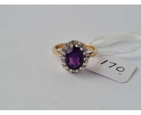 An oval amethyst rose diamond cluster ring - size L - 3.5 g.