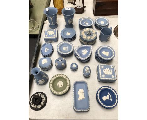 FIFTY FOUR PIECES OF ASSORTED WEDGWOOD JASPERWARE CERAMIC ITEMS (QTY) 