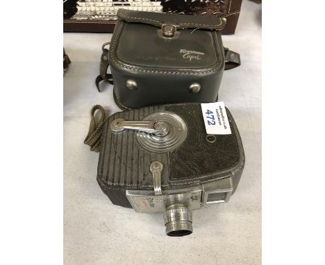 A VINTAGE CASED 'KEYSTONE' CAPRI U.S.A. 25X CINE CAMERA 