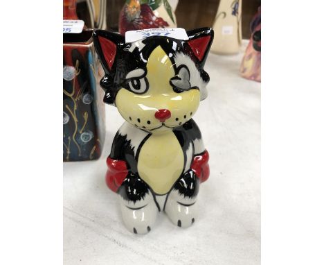 A LORNA BAILEY CERAMIC MUHAMMAD ALI 'CAT' CERAMIC FIGURE 