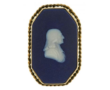 A WEDGWOOD JASPER WARE AND SILVER GILT  BROOCH WITH CAMEO  OF JOHN WESLEY   3.5 x 2.5 cm,impressed WEDGWOOD++Light wear consi