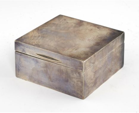 AN EDWARD VII SILVER CIGARETTE BOX  cedar lined, 11 x 11cm, by Hewson &amp; Williams, London 1907++A high quality example in 