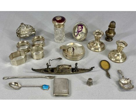 GROUP OF SMALL SILVER/WHITE METAL COLLECTABLES including matchbook holder, pair of squat candlesticks, ashtray, serviette rin