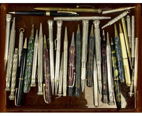 GOOD COLLECTION OF VINTAGE PROPELLING PENCILS, various materialsProvenance: private collection Conwy