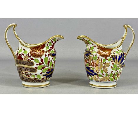 PAIR OF CHAMBERLAIN WORCESTER JUGS circa 1805 'Finger and Thumb' pattern No 205, heavily gilded, 14cms (h)Provenance: private