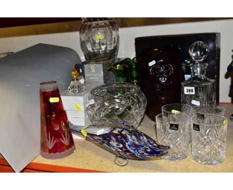 A GROUP OF GLASSWARE, to include boxed Royal Doulton decanter and four tumblers, boxed Dartington crystal vase, two boxed sce