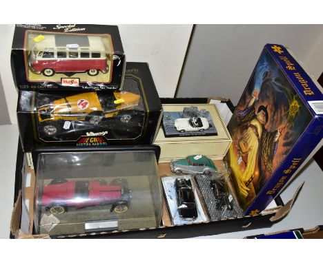 A QUANTITY OF BOXED AND UNBOXED DIECAST VEHICLES AND GAMES, unboxed playworn Spot-On Rolls-Royce Silver Wraith, No.103, Frank