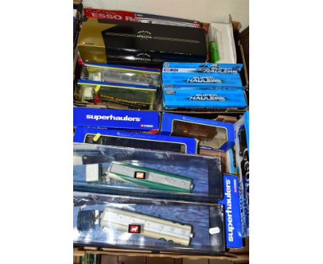 TWO BOXES VARIOUS BOXED DIE-CAST TRUCKERS, to include Corgi Modern Trucks 'Leyland-DAF Tanker - Q8' 75301, and 'ERF-Tanker-BP