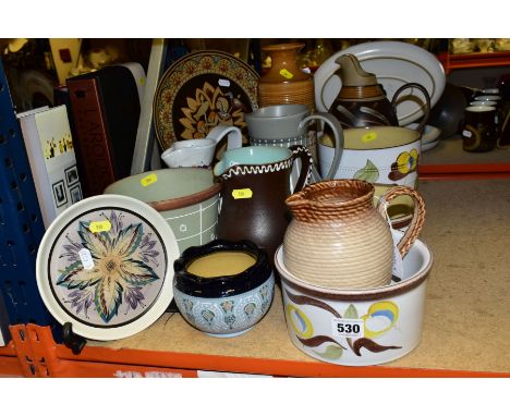 ASSORTED DENBY STONEWARE etc to include an Egyptian collection plate, green bodied jug with white stripes, hand painted pitch