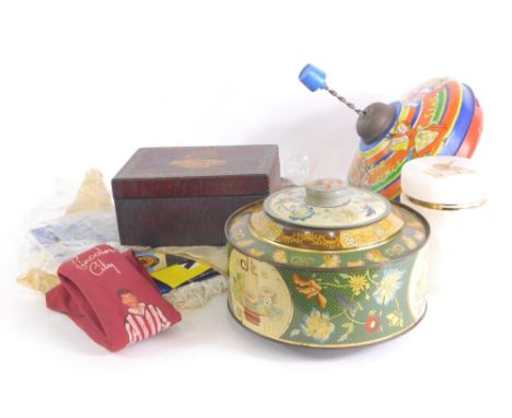 Various collectables, to include, a prisoner of war box  inscribed 'in remembrance of your thankfull Austrian friends Amisfie