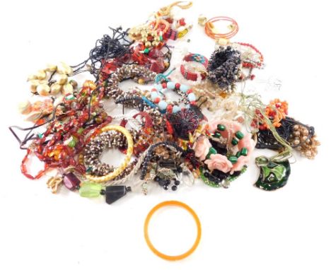 Various costume jewellery, beaded necklaces, imitation jade bangle, rose cuff, etc. (1 box) 