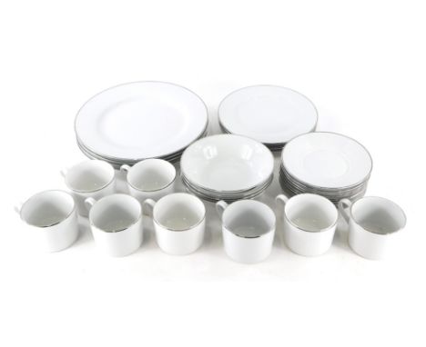 A Royal Worcester Classic Platinum part dinner service, to include plates, bowls, 17cm diameter, side plates, tea cups and sa
