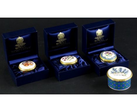 Four Royal Worcester Connoisseur collection porcelain boxes, each decorated with botanical specimens (3 boxed).