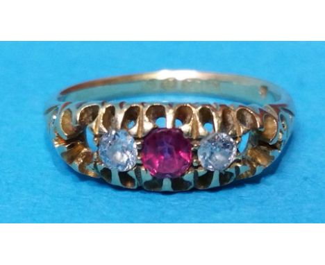 18ct Diamond and ruby ring