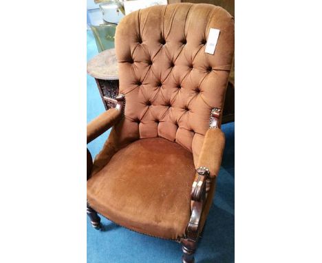 A Victorian button back nursing chair