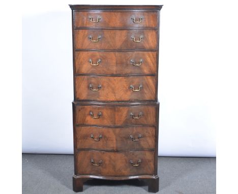 Reproduction mahogany chest on chest, serpentine front with seven long drawers, bracket feet, width 70cm, depth 42cm, height 