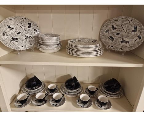 Extensive Ridgway Homemaker Pottery Vintage mid-Century Dinner