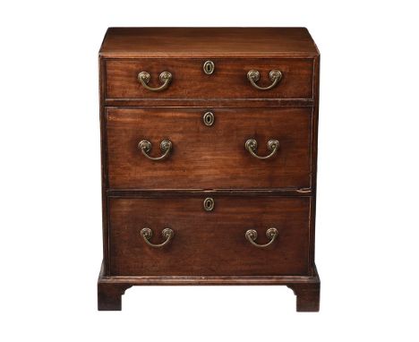A GEORGE III MAHOGANY CHEST OF DRAWERSCIRCA 1780With caddy top93.5cm high, 75.5cm wide, 50cm deepCondition Report: Marks, kno